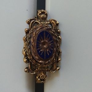 Vintage Gold and Blue Sapphire Brooch